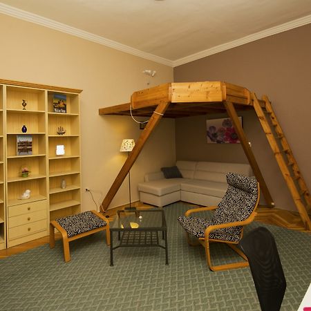 Bpm-Comfortable Home Stay Budapeste Exterior foto